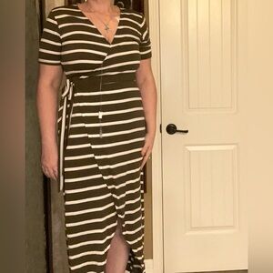 Cute stretchy wrap around fitted dress. Olive and Cream/white